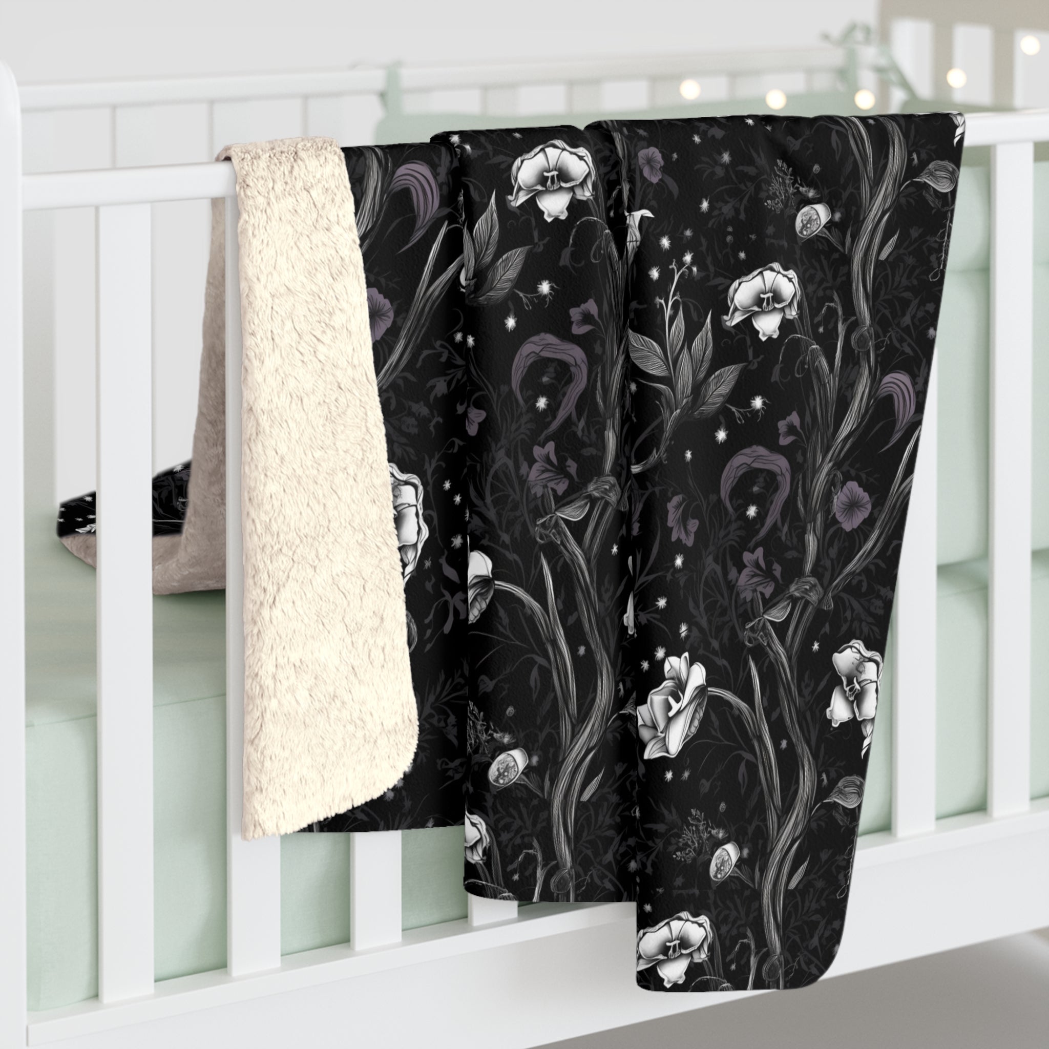 Black Celestial Gothic Rose Sherpa Fleece Blanket – Dark Romantic Witchy Throw | Cozy Alternative Gothic Home Decor