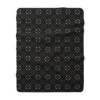 🖤 Sherpa Fleece Blanket — Gothic Cozy Throw | Ultra-Soft Plush Blanket for Bedroom & Living Room | Patterns